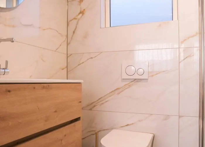 Harmony At The Location Apartment