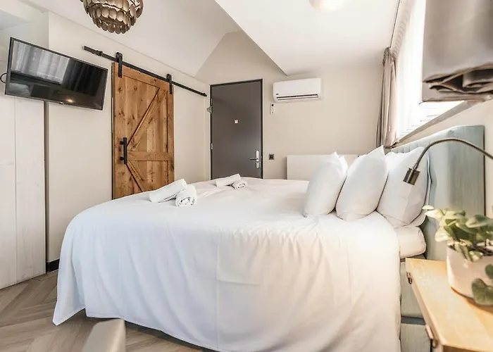 Harmony At The Location